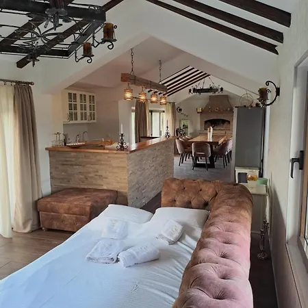 La Casa * Velika Plana