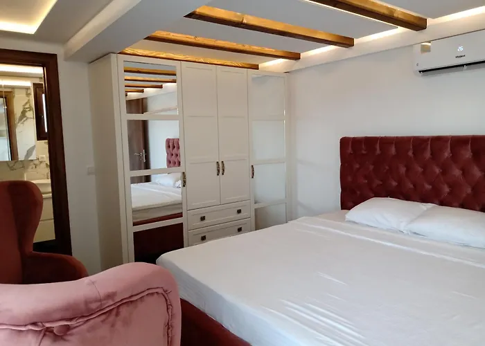 La Casa * Велика-Плана